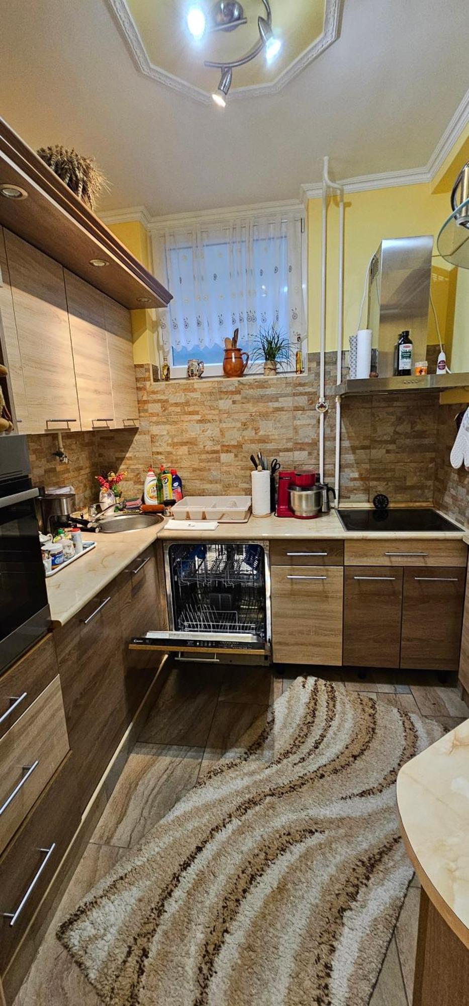 Anna Gyoengye Apartman Debrecen Exterior photo